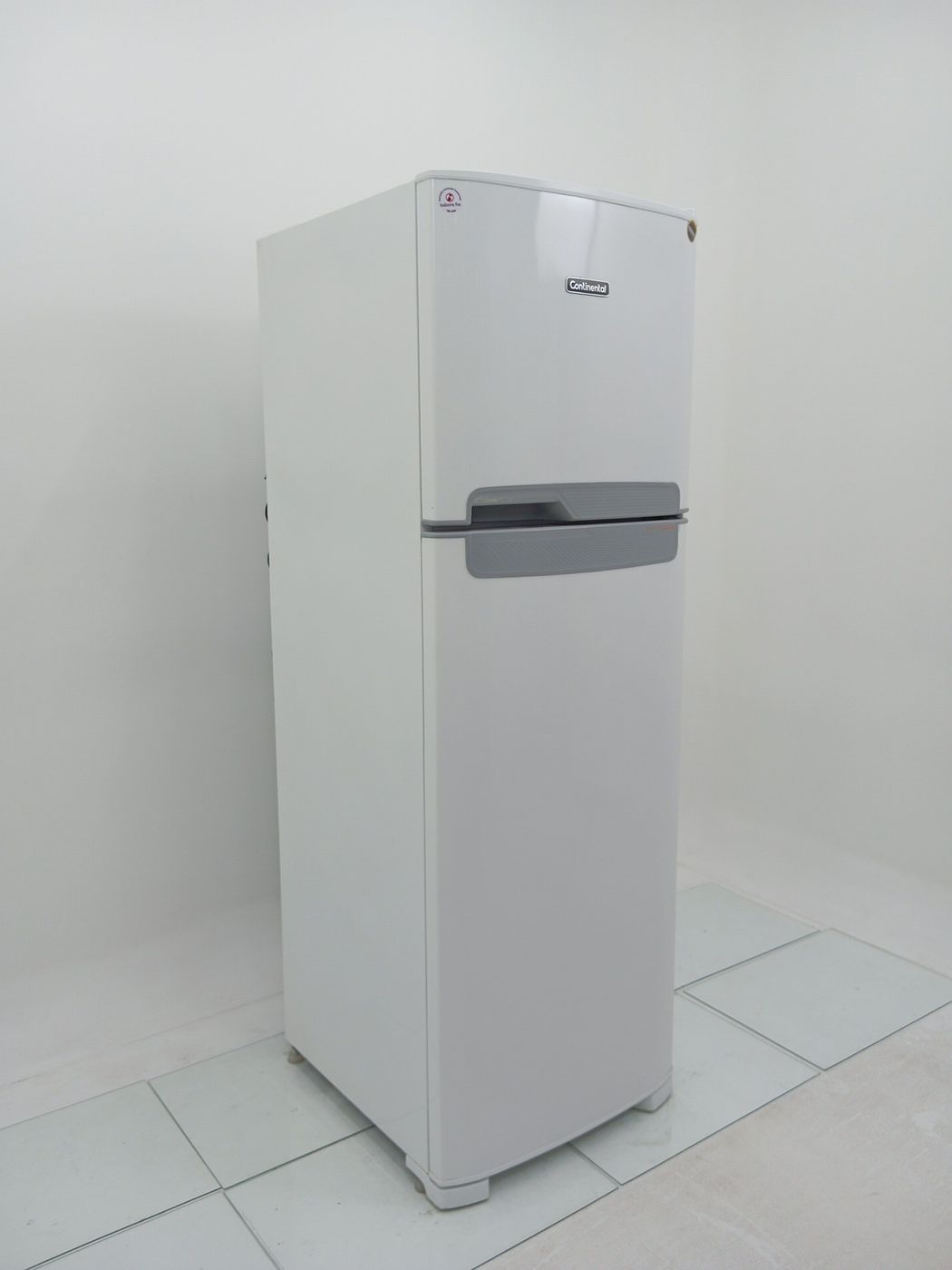 REFRIGERADOR ELECTROLUX TC41-   FROST FREE 37