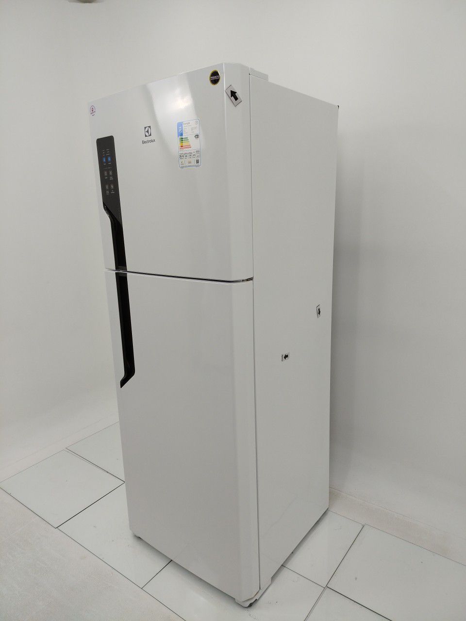 REFRIGERADOR ELECTROLUX IT56 FROST FREE INVER