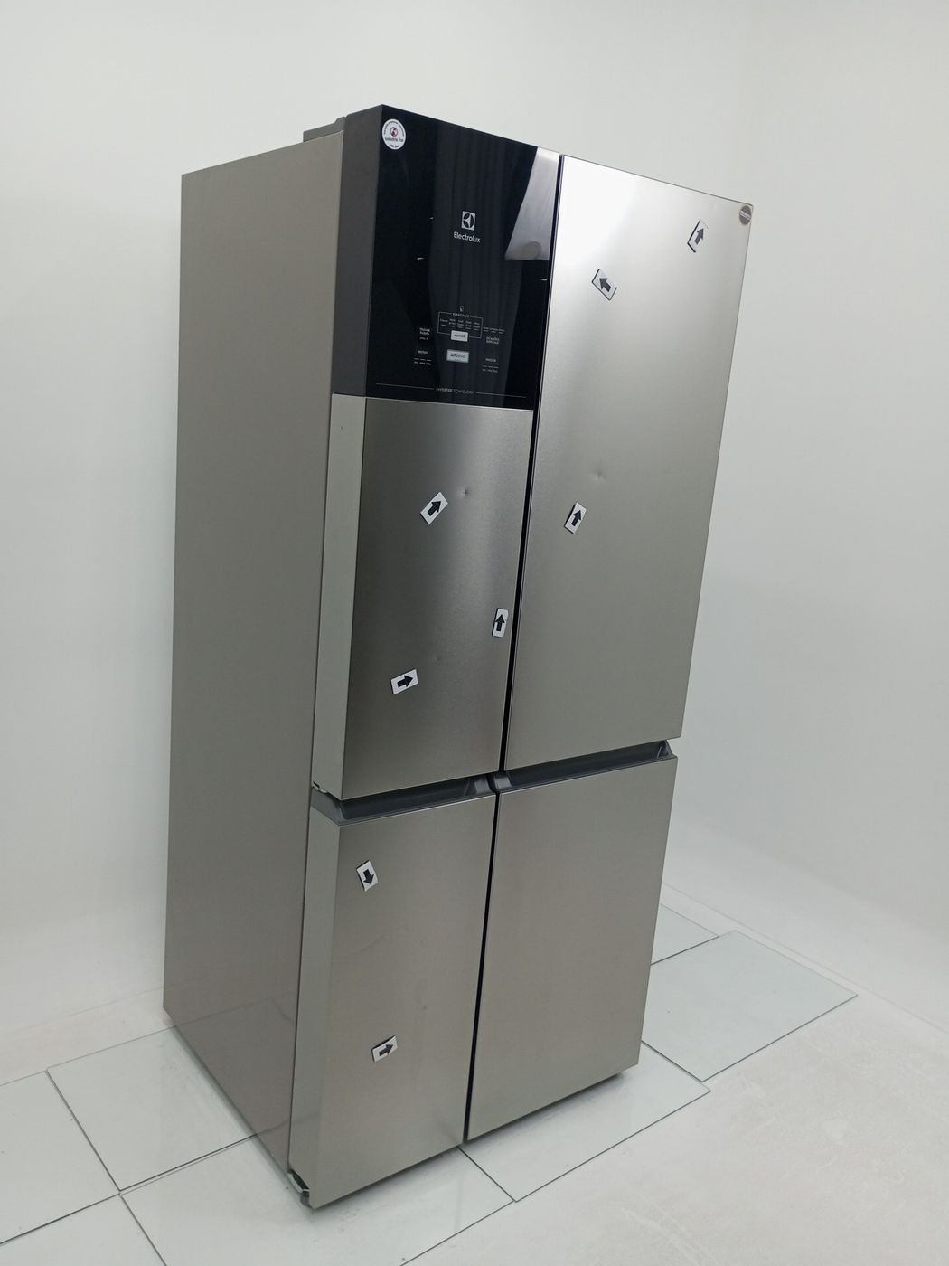 REFRIGERADOR ELECTROLUX IQ8S FROST FREE MULTI