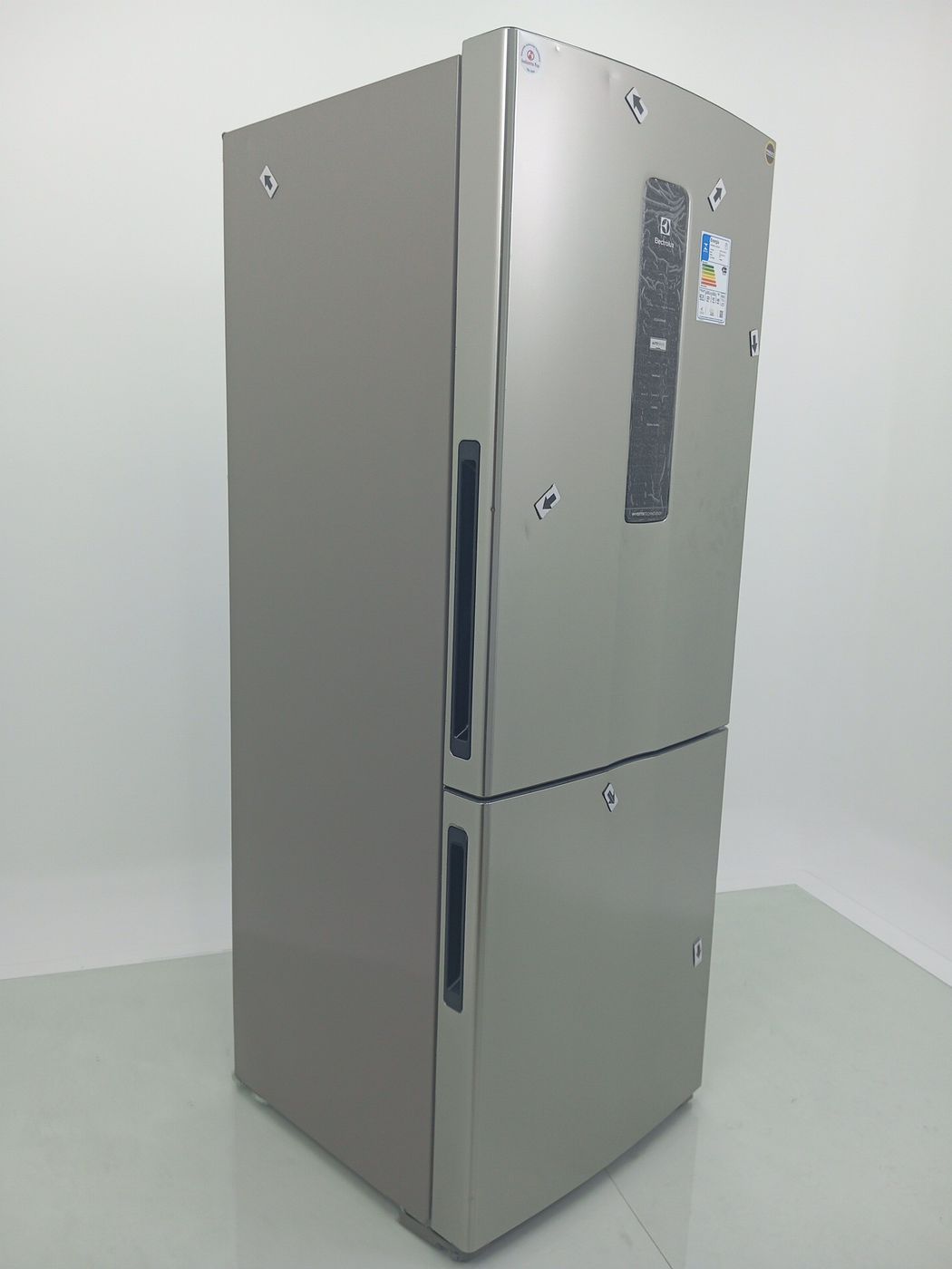 REFRIGERADOR ELECTROLUX IB7S FROST FREE INVER