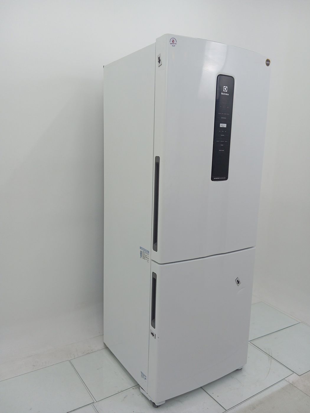 REFRIGERADOR ELECTROLUX IB54 DUAS PORTAS INVE