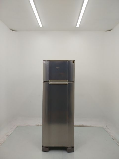 REFRIGERADOR ESMALTEC CYCLE DEFROST 2 PORTAS 