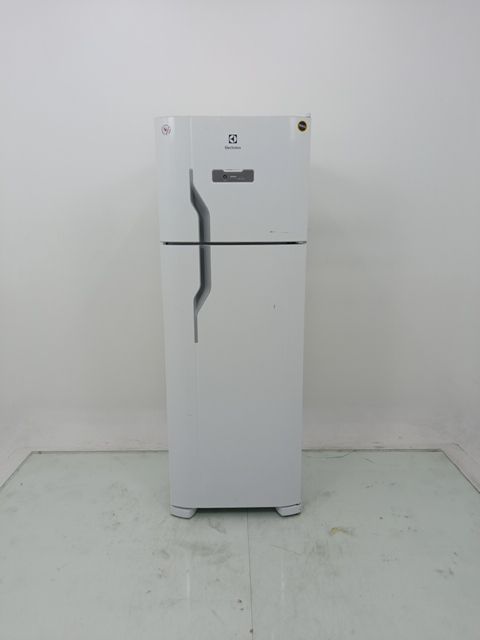 REFRIGERADOR ELECTROLUX TF39-   FROST FREE 31