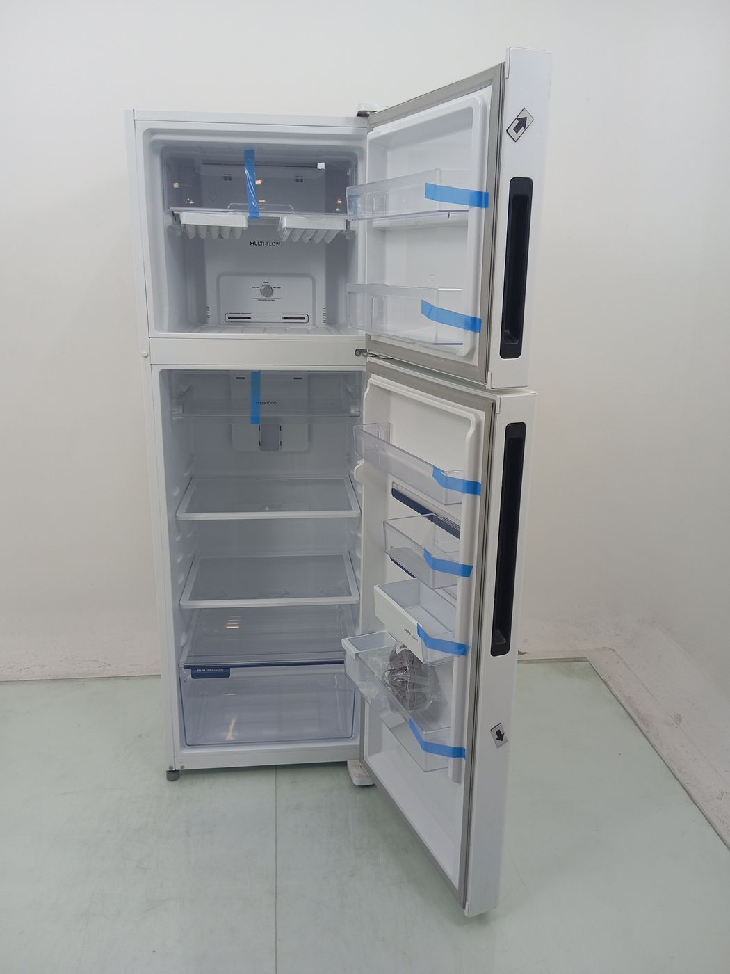 REFRIGERADOR ELECTROLUX IF43 FROST FREE DUAS 