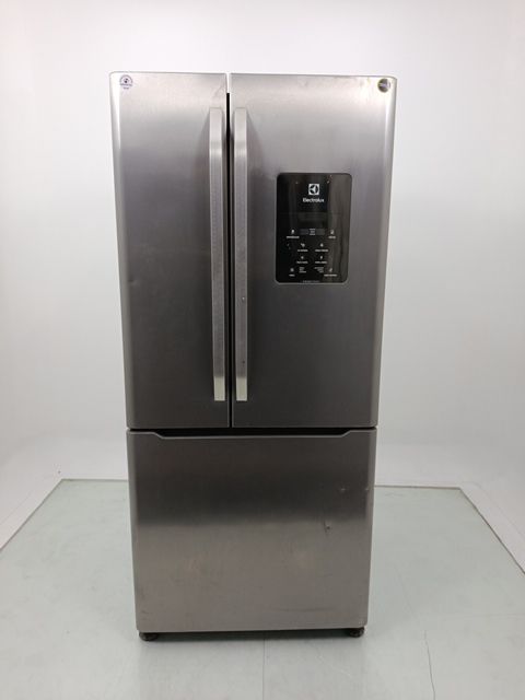 REFRIGERADOR ELECTROLUX DM84X FROST FREE INVE