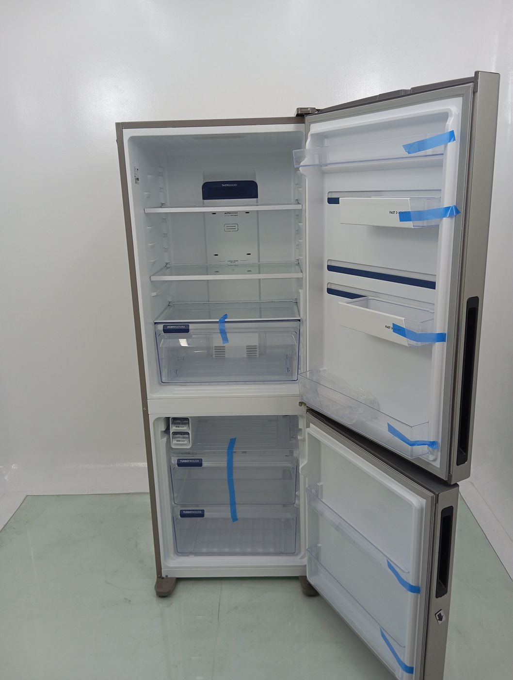 REFRIGERADOR ELECTROLUX IB7S FROST FREE INVER