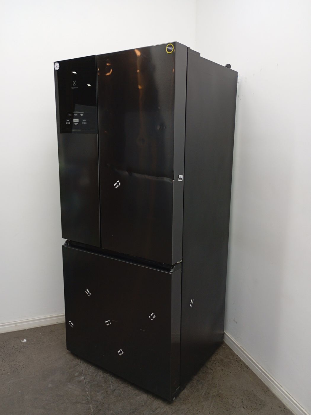 REFRIGERADOR ELECTROLUX IM8B FROST FREE INVER