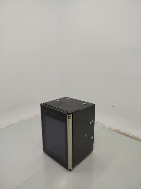 ADEGA ELECTROLUX VINHOS 1 PORTA WSF24 24 GARR
