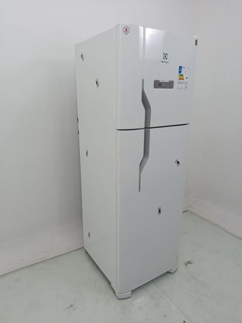 REFRIGERADOR ELECTROLUX  DUAS PORTAS FROST FR