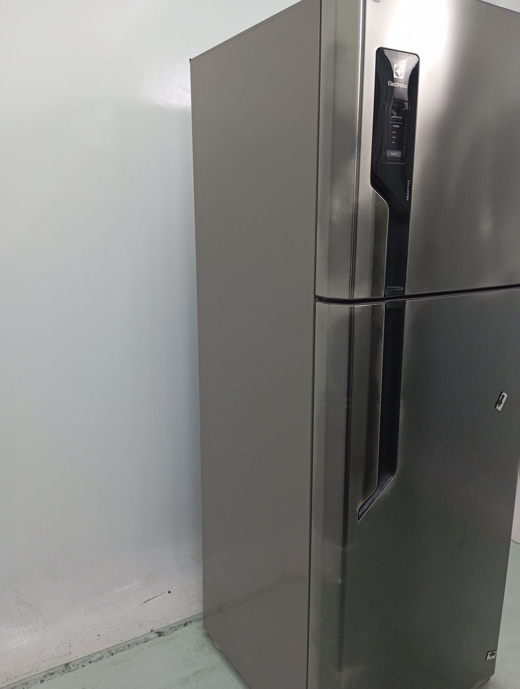 GELADEIRA ELECTROLUX TF71S FROST FREE 480L DU