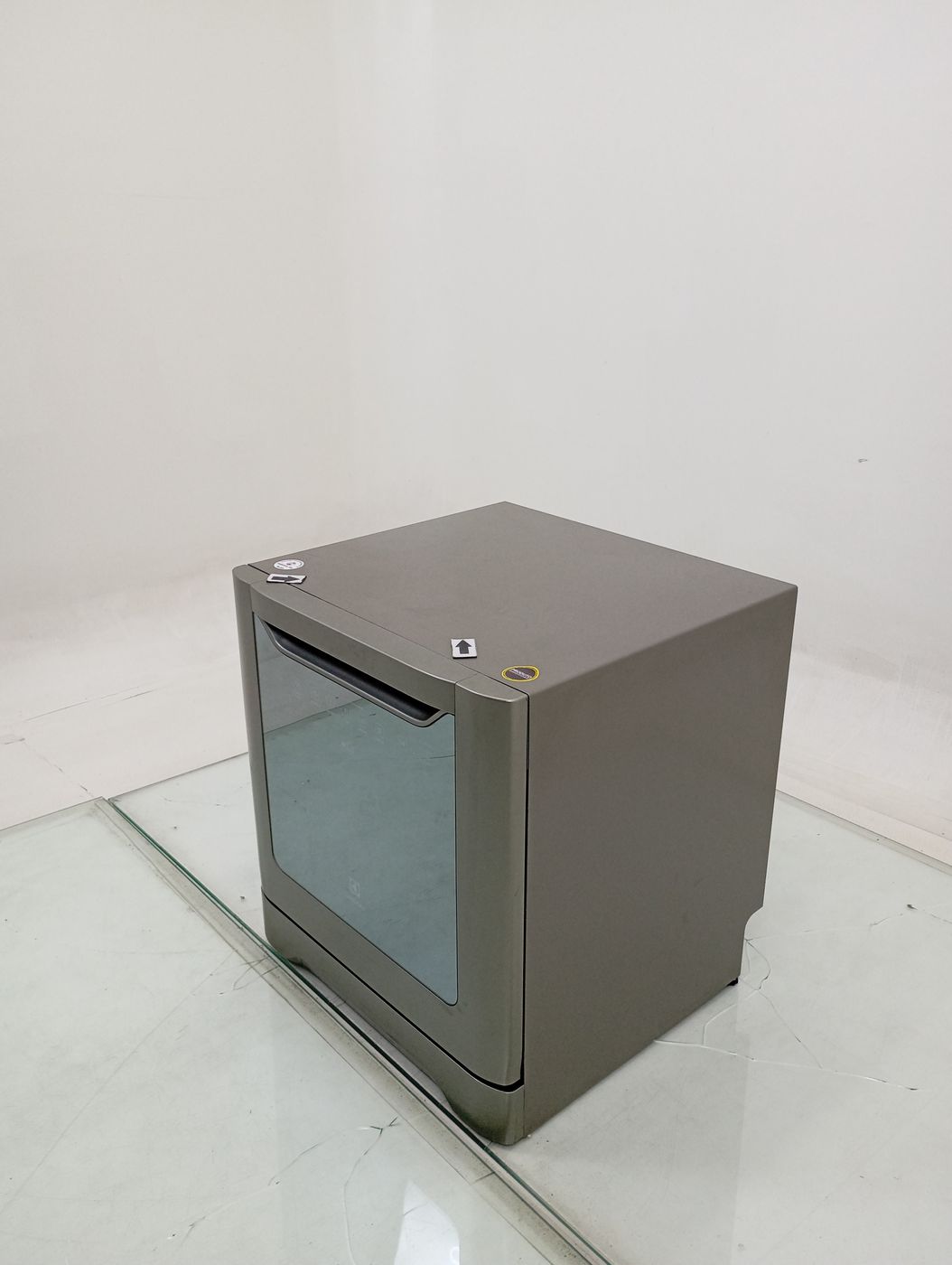 LAVA LOUCAS ELECTROLUX LE08S - Lava Louça Ele