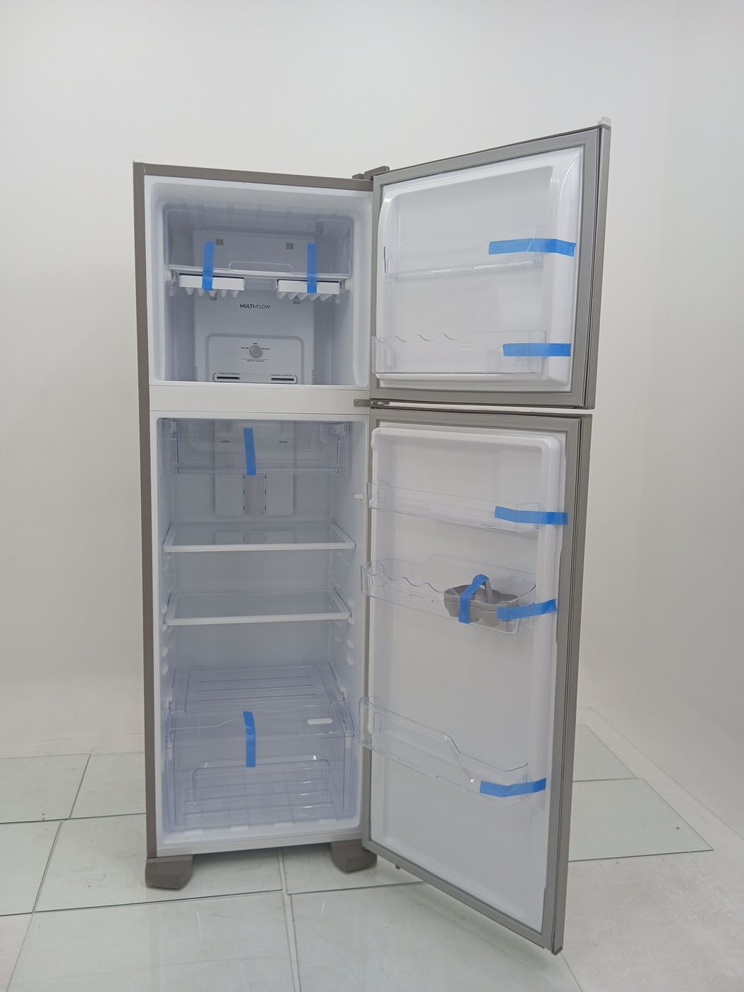 REFRIGERADOR ELECTROLUX DFX41 FROST FREE 371L