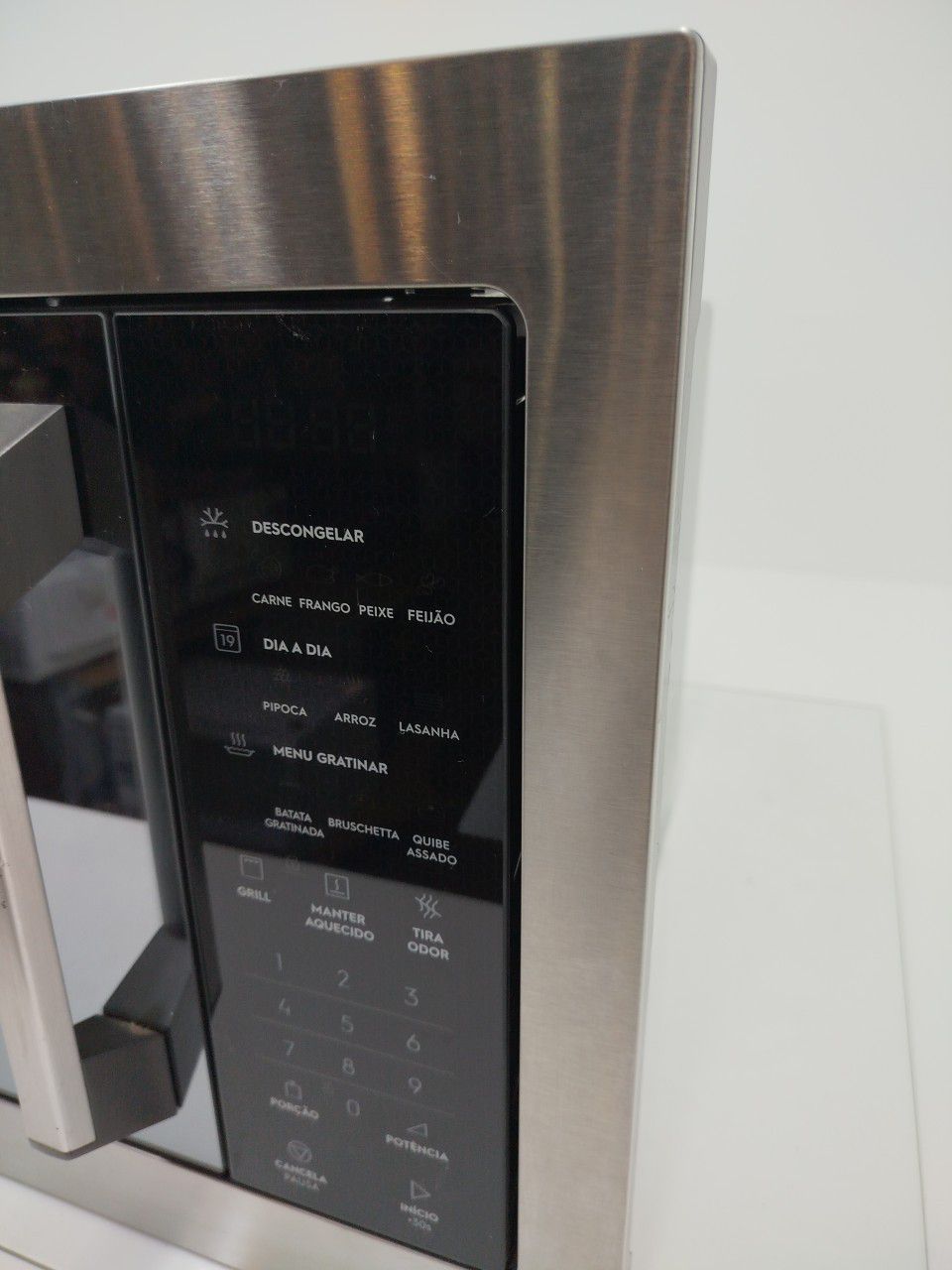 MICRO-ONDAS ELECTROLUX MX43T DE EMBUTIR 34L E