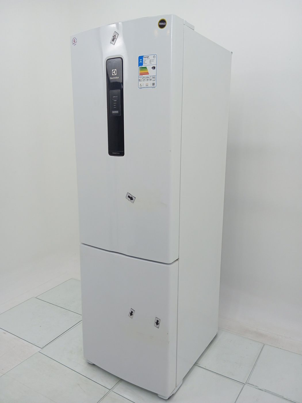 REFRIGERADOR ELECTROLUX DB44 2 PORTAS FROST F