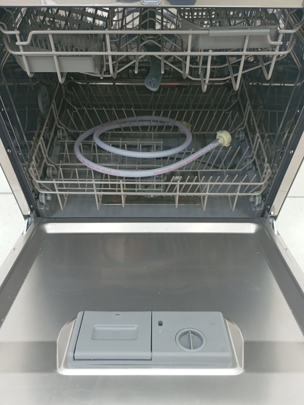 LAVA LOUCAS ELECTROLUX LL08S - Lava Louça Ele