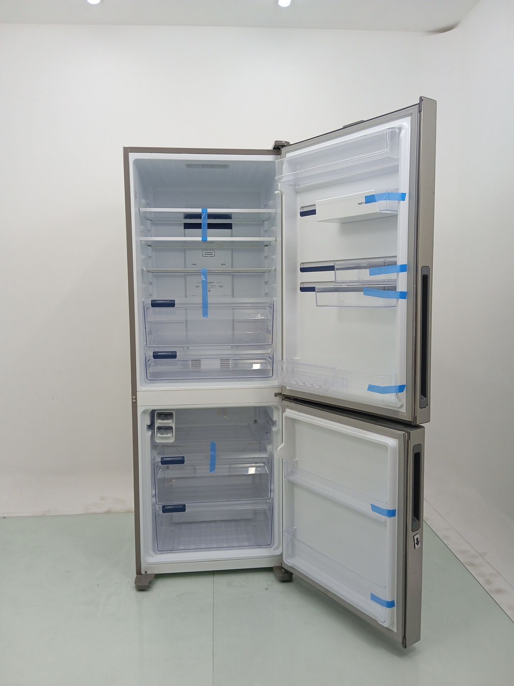 REFRIGERADOR ELECTROLUX IB54S DUAS PORTAS INV