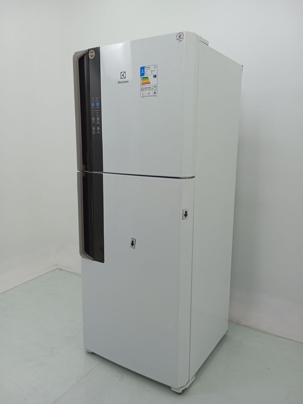 REFRIGERADOR ELECTROLUX IF55-   FROST FREE 43