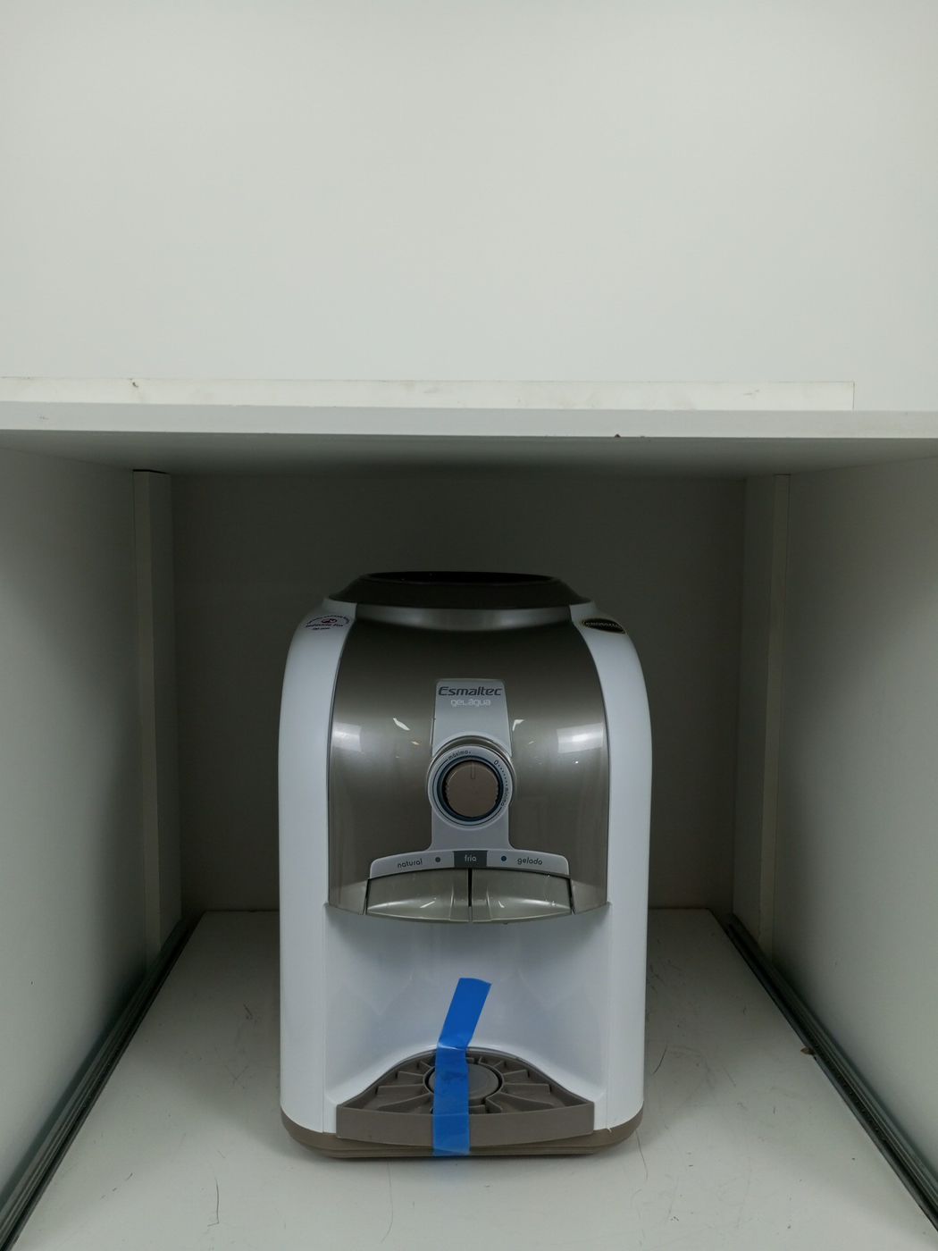BEBEDOURO ESMALTEC DE MESA REFRIGERADO EGM30 