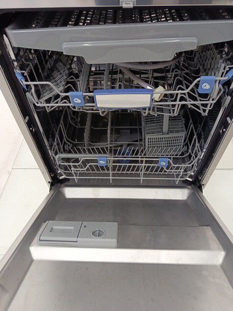LAVA LOUCAS ELECTROLUX LL14X - Lava Louça Ele