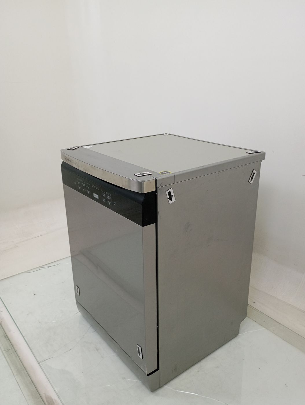 LAVA LOUCAS ELECTROLUX LL14X - Lava Louça Ele