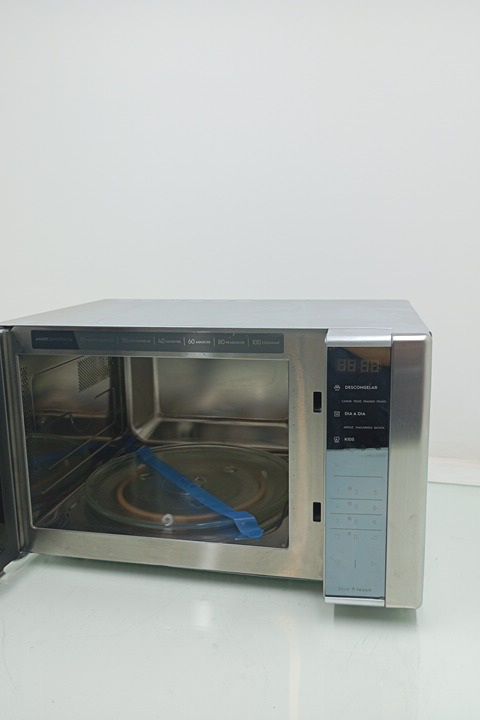 MICRO-ONDAS ELECTROLUX ME41X 31L - INOX