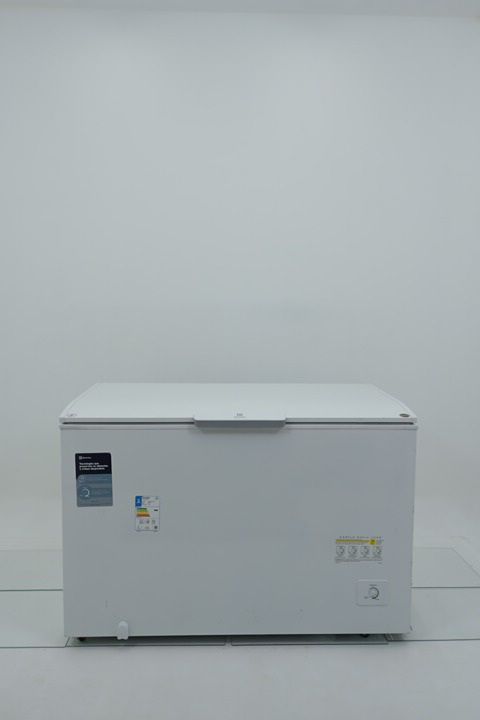 FREEZER ELECTROLUX HORIZONTAL 400L CYCLE DEFR