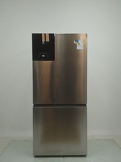 GELADEIRA ELECTROLUX IM8S FROST FREE INVERTER