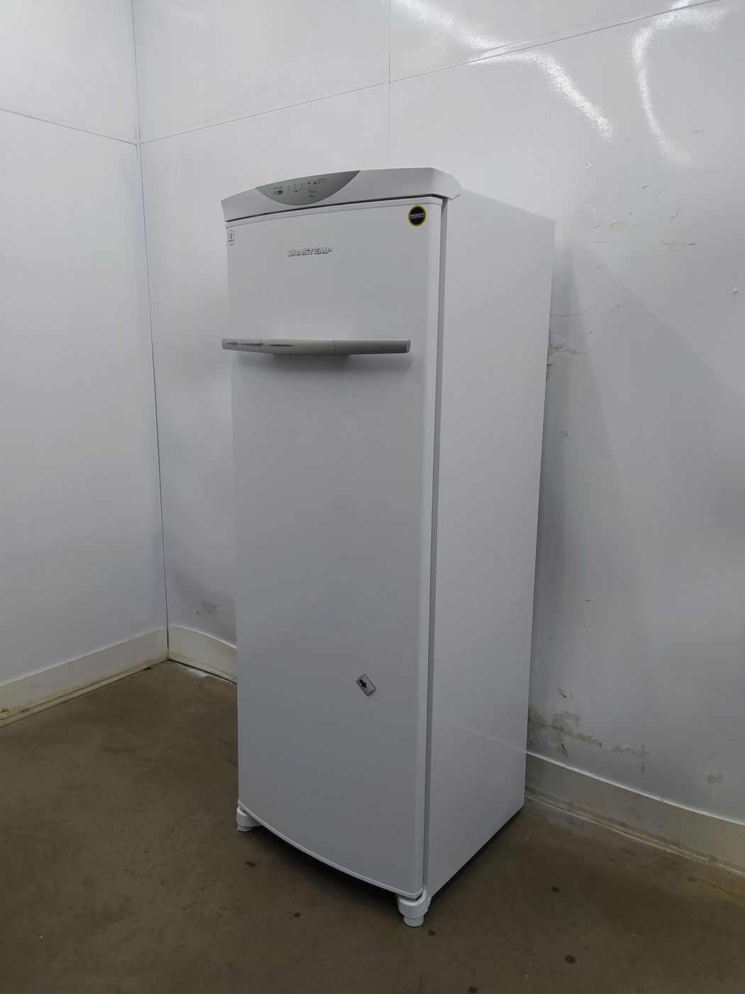 Freezer Brastemp 228l Vertical Flex Frost Free 1 Porta Branco TudoBônus