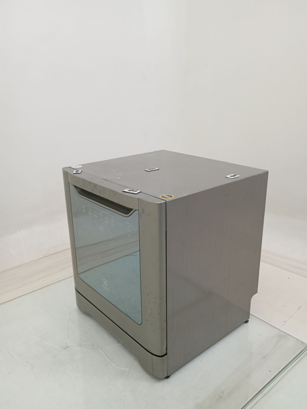 LAVA LOUCAS ELECTROLUX LE08S - Lava Louça Ele
