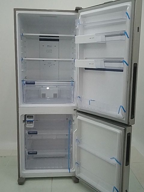 REFRIGERADOR ELECTROLUX IB7S FROST FREE INVER
