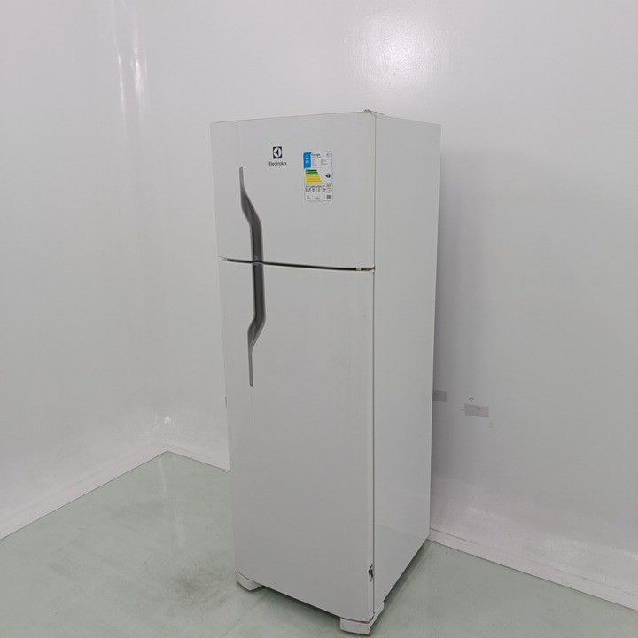 GELADEIRA ELECTROLUX DC35A CYCLE DEFROST 260L