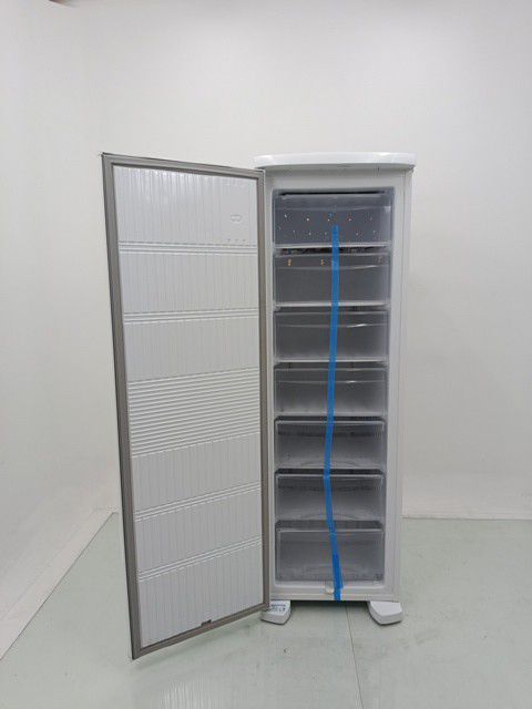 FREEZER ELECTROLUX FE27 VERTICAL CYCLE DEFROS