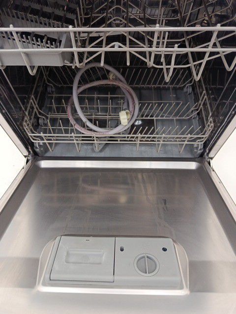 LAVA LOUCAS ELECTROLUX LE08S - Lava Louça Ele