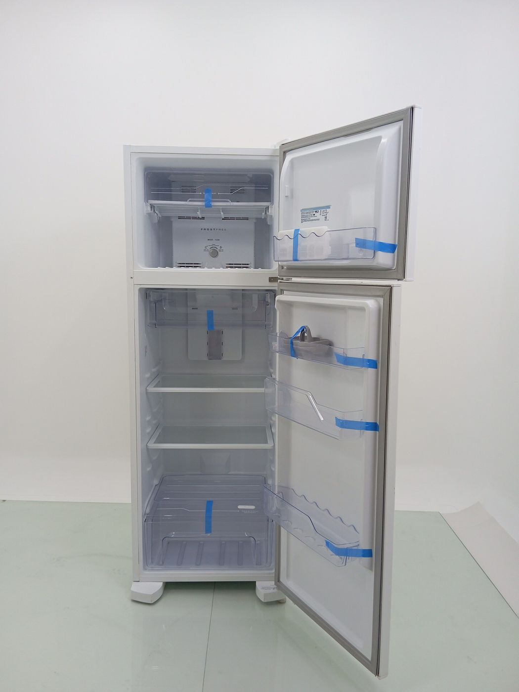 REFRIGERADOR ELECTROLUX TF39-   FROST FREE 31