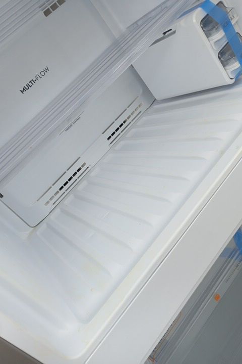 REFRIGERADOR CONTINENTAL TC56S FROST FREE 472