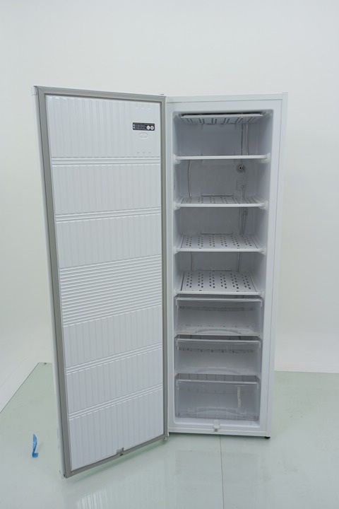 FREEZER ELECTROLUX FEI27 VERTICAL CYCLE DEFRO