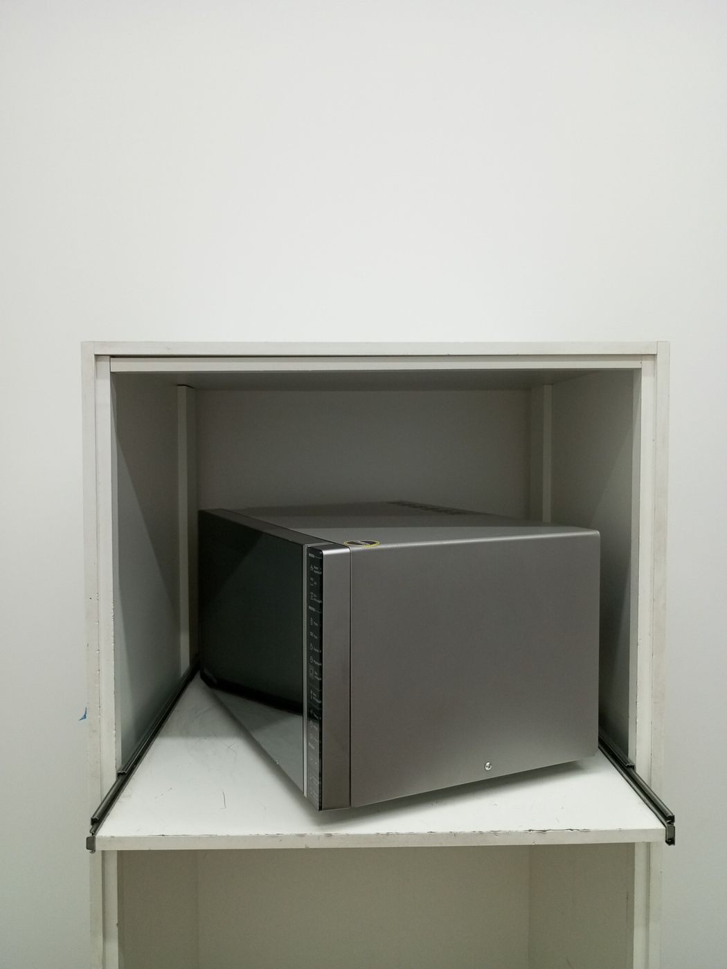 MICRO-ONDAS BRASTEMP 32L C/ PAINEL INTEGRADO 