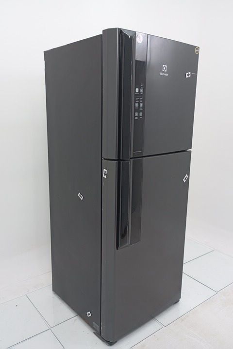 REFRIGERADOR ELECTROLUX IF55B DUAS PORTAS FRO