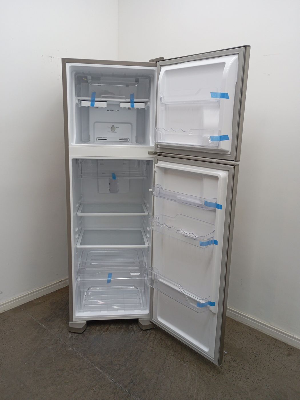 REFRIGERADOR ELECTROLUX FROST FREE 371l - INO