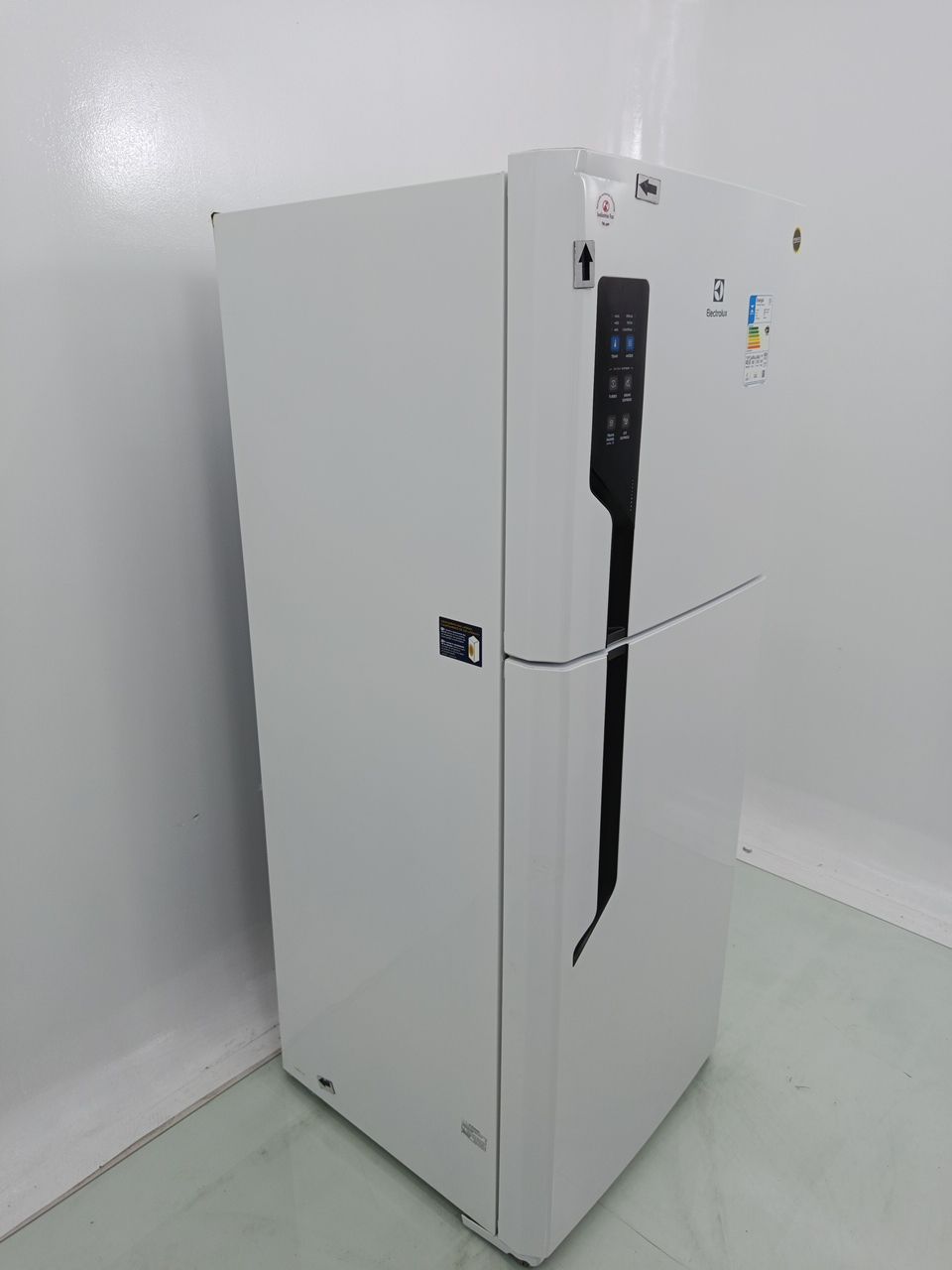 REFRIGERADOR ELECTROLUX TF55 FROST FREE 431L 