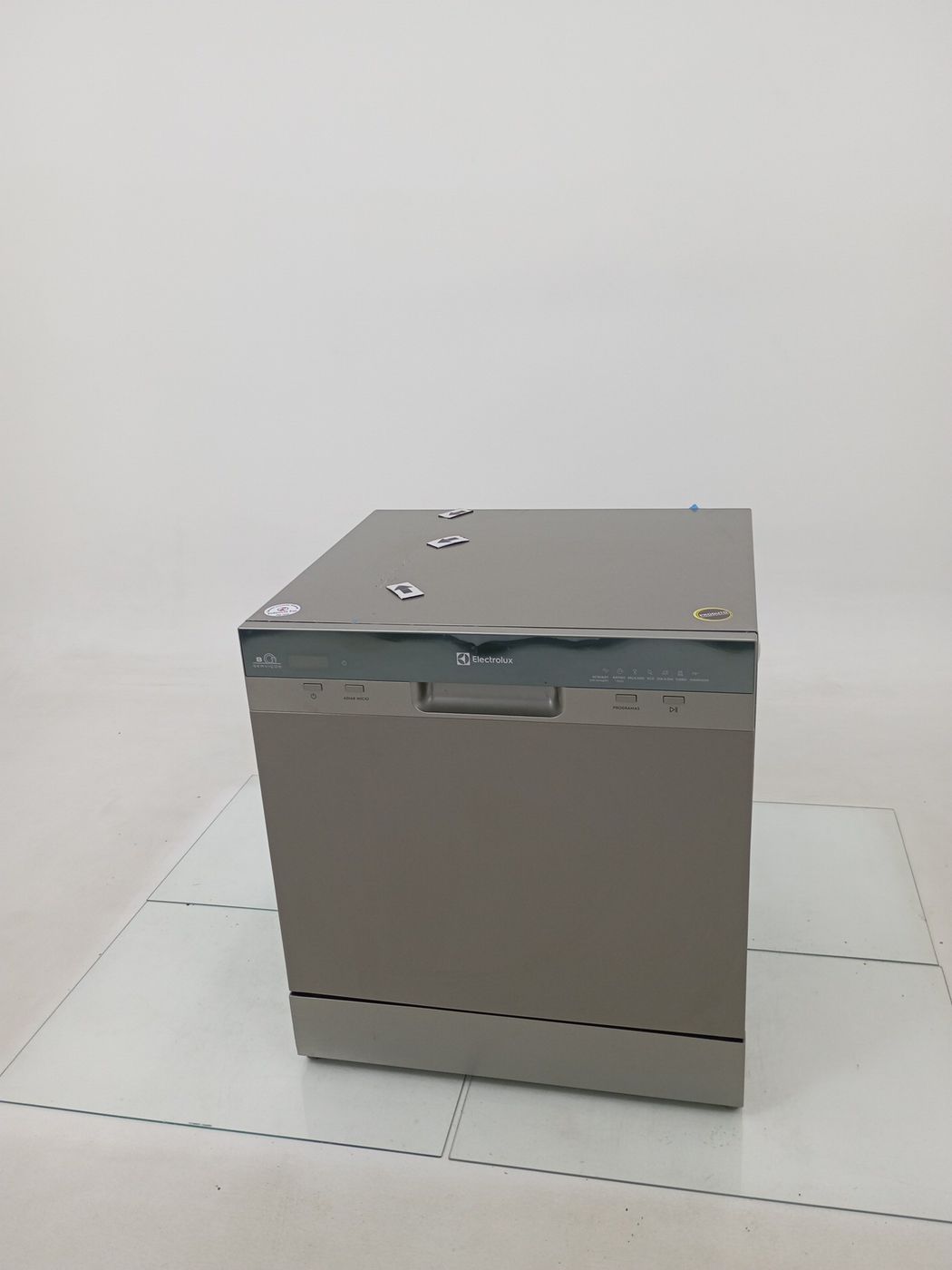 LAVA LOUCAS ELECTROLUX LL08S - Lava Louça Ele