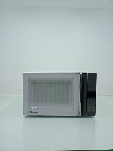 MICRO-ONDAS ELECTROLUX ME36B 36L - BRANCO