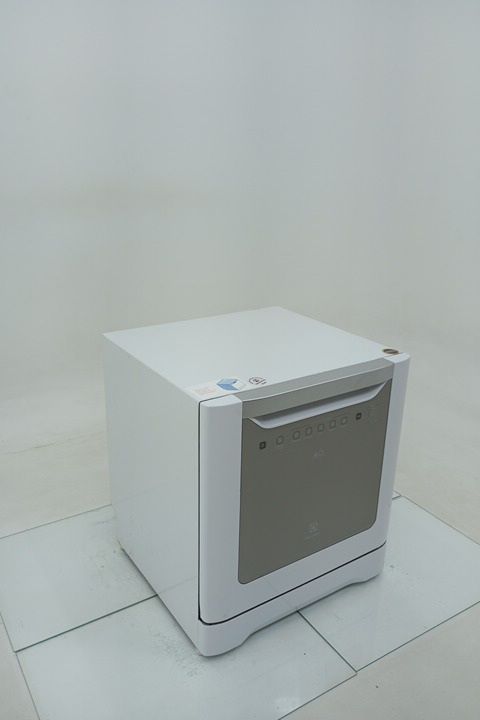 LAVA LOUCAS ELECTROLUX LV08B 8 SERVICOS - BRA