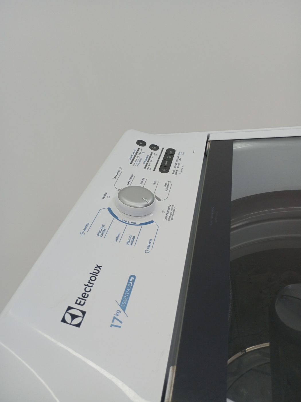 LAVADORA ELECTROLUX LED17 ROUPAS TOP LOAD 17K