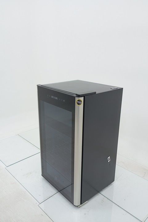 ADEGA ELECTROLUX WDF29 DUAL ZONE 29 GARRAFAS 