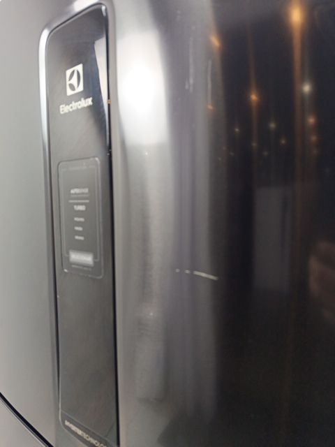 REFRIGERADOR ELECTROLUX IF43B FROST FREE INVE