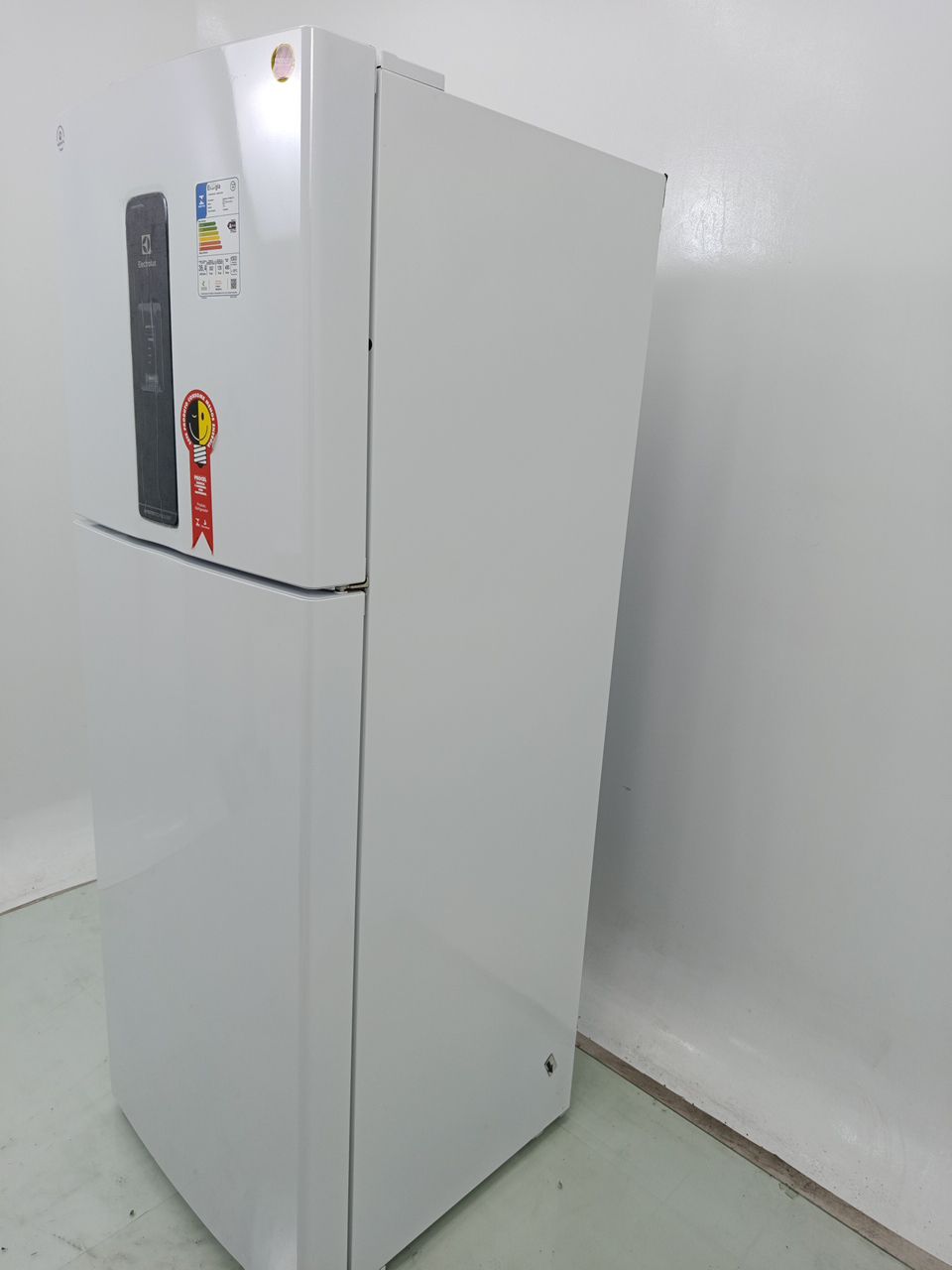 GELADEIRA ELECTROLUX IT70 FROST FREE INVERTER