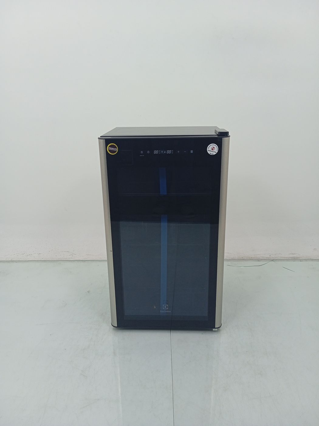 ADEGA ELECTROLUX WDF29 DUAL ZONE 29 GARRAFAS 