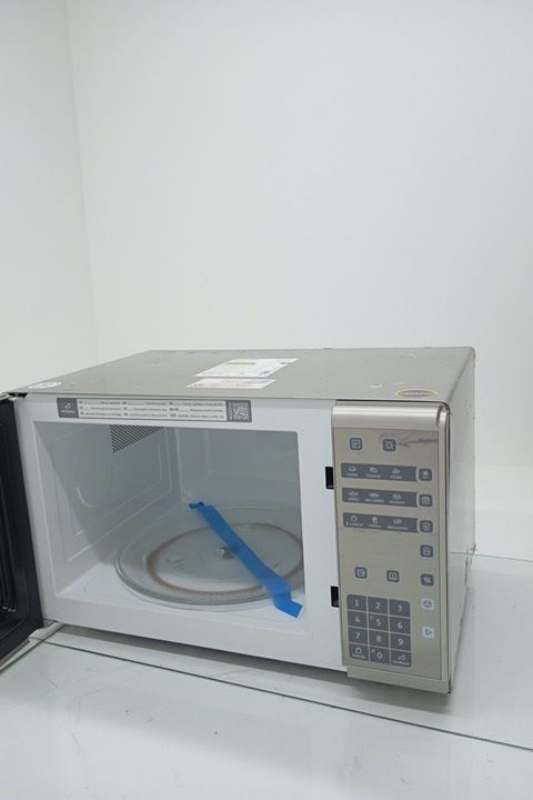 MICRO-ONDAS ELECTROLUX MI41S 31L - PRATA
