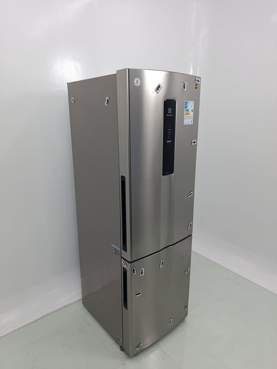 REFRIGERADOR ELECTROLUX DB44S DUPLEX INVERSE 